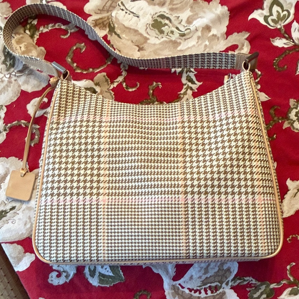 Lauren Ralph Lauren Houndstooth Shoulder Bag in Tan and Pink - Picture 10 of 12